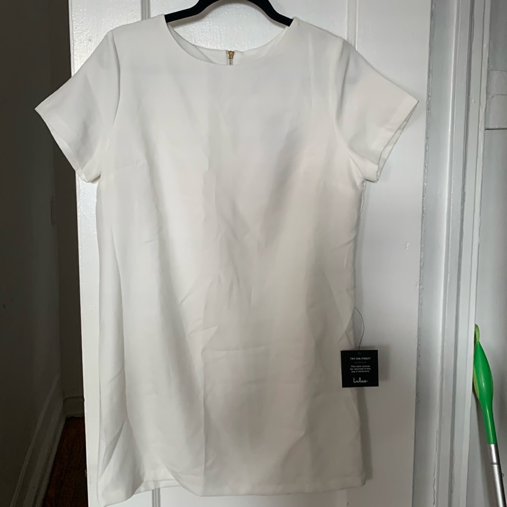 Lulus white shift dress, NWT size small